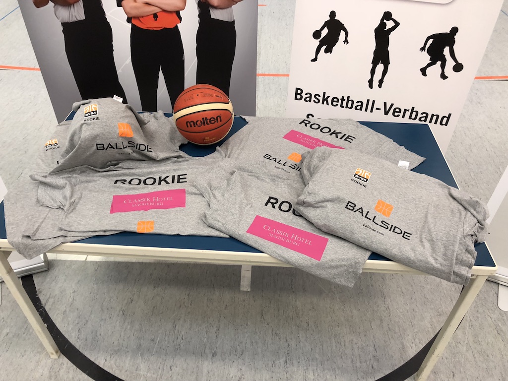 Diese SR-Rookie-Shirts kommen bei uns zum Einsatz // Foto: BVSA